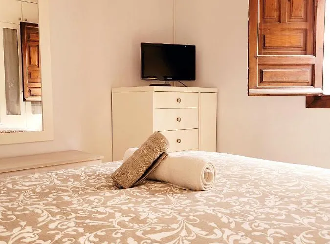 Lola5 * קורדובה